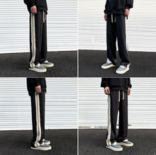 Load image into Gallery viewer, RT No. 5211 STRIPED STRAIGHT SWEATPANTS
