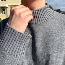 Load image into Gallery viewer, RT No. 1264 KNITTED HALF TURTLENECK SWEATER
