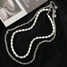 Load image into Gallery viewer, DOUBLE LAYER PEARL CHAIN NECKLACE
