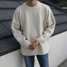 Load image into Gallery viewer, RT No. 4058 KNITTED ROUND NECK SWEATER
