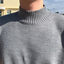 Load image into Gallery viewer, RT No. 1264 KNITTED HALF TURTLENECK SWEATER
