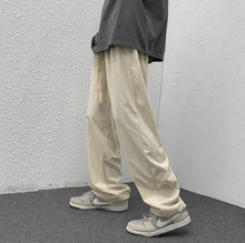 Load image into Gallery viewer, RT No. 5138 CORDUROY DRAWSTRING WIDE STRAIGHT SWEATPANTS
