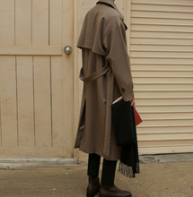 Load image into Gallery viewer, RT No. 2764 TRENCH COAT
