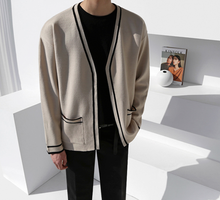 Load image into Gallery viewer, RT No. 4217 V-NECK KNITTED CARDIGAN
