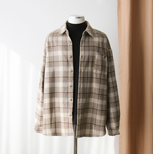 Load image into Gallery viewer, RT No. 2811 WOOLEN PLAID SHIRT
