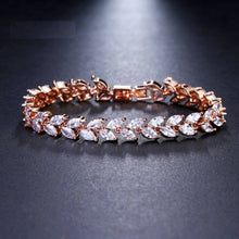 Load image into Gallery viewer, The Erika Leaf Bracelet
