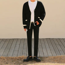 Load image into Gallery viewer, RT No. 2519 BLACK CARDIGAN
