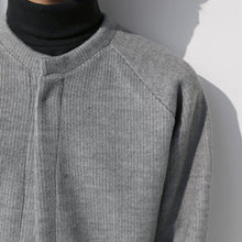 Load image into Gallery viewer, RT No. 2769 BUTTON UP SWEATER JK
