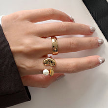 Load image into Gallery viewer, Adele Chic Pearl Gold Ring
